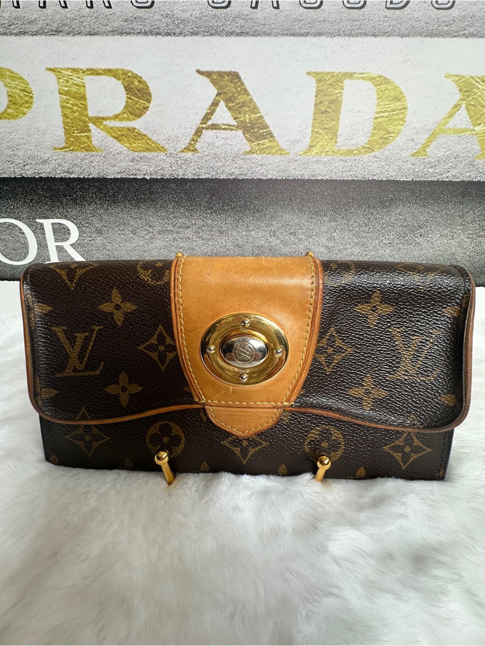 Louis Vuitton Boetie Monogram Canvas Brown & Tan Turn-Lock Clutch Wallet